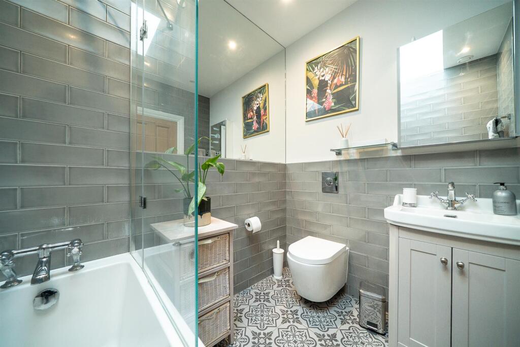 Additional image 33 of Queen Street, St. Albans