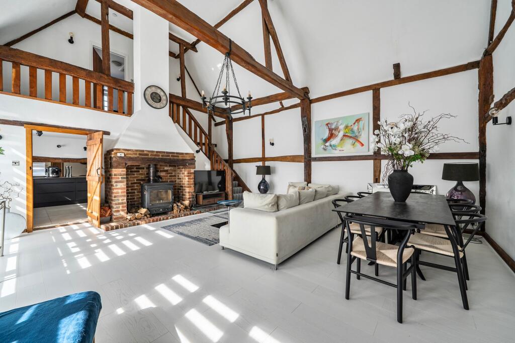 House in Tonbridge - View 2