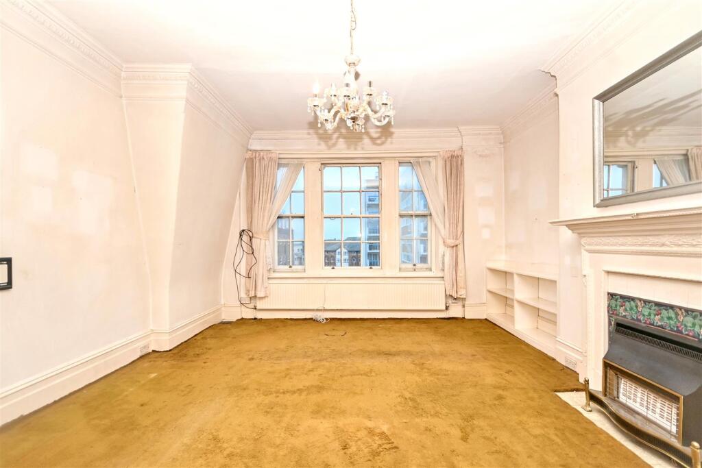 Hartington Place, Eastbourne photo 5