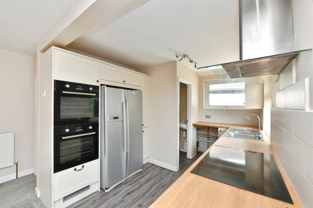 St. Edward Gardens, Plymouth - View 4