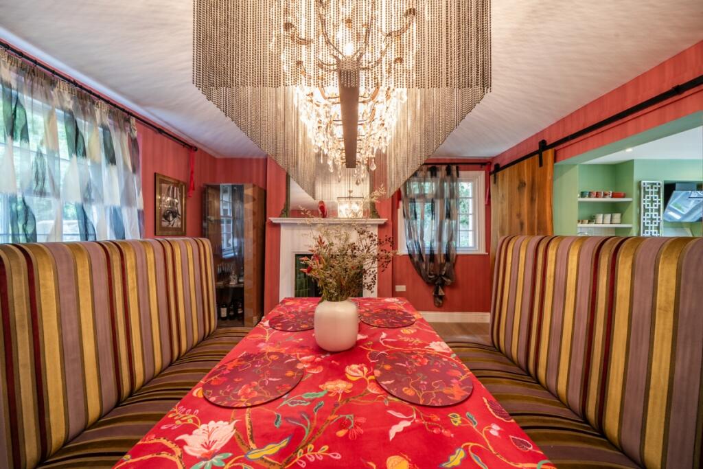 House in London - View 5