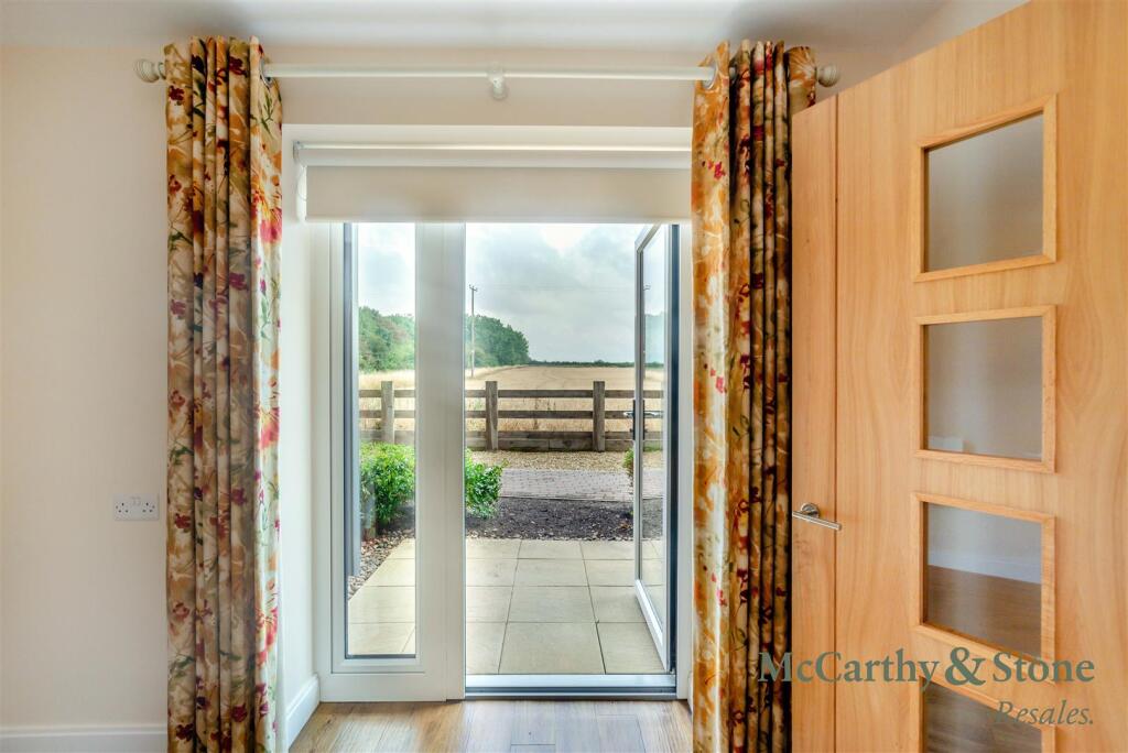 Apartment in Coventry - View 2