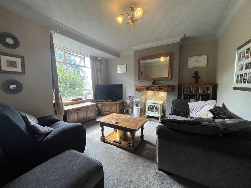 Additional image 6 of Whitehall Road, Wyke, Bradford