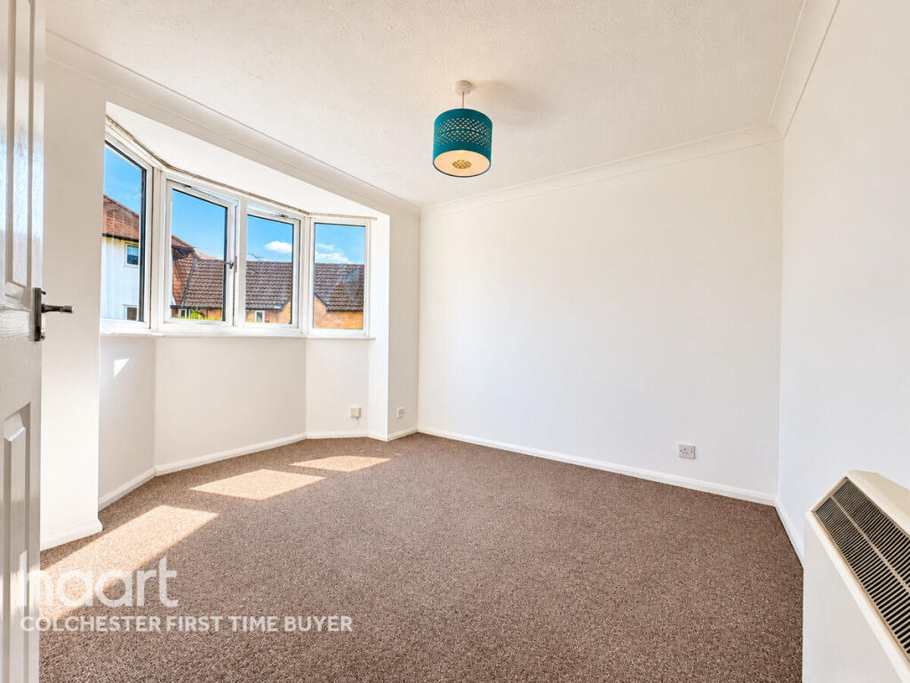 Apartment in Colchester, Stanway - More