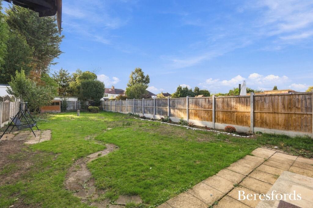 House in London - View 5
