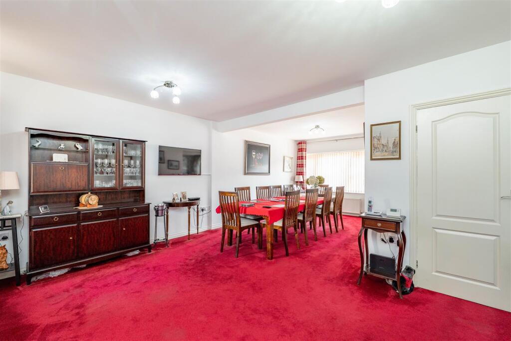 Baytree Road, Clayton-Le-Woods, Chorley - More