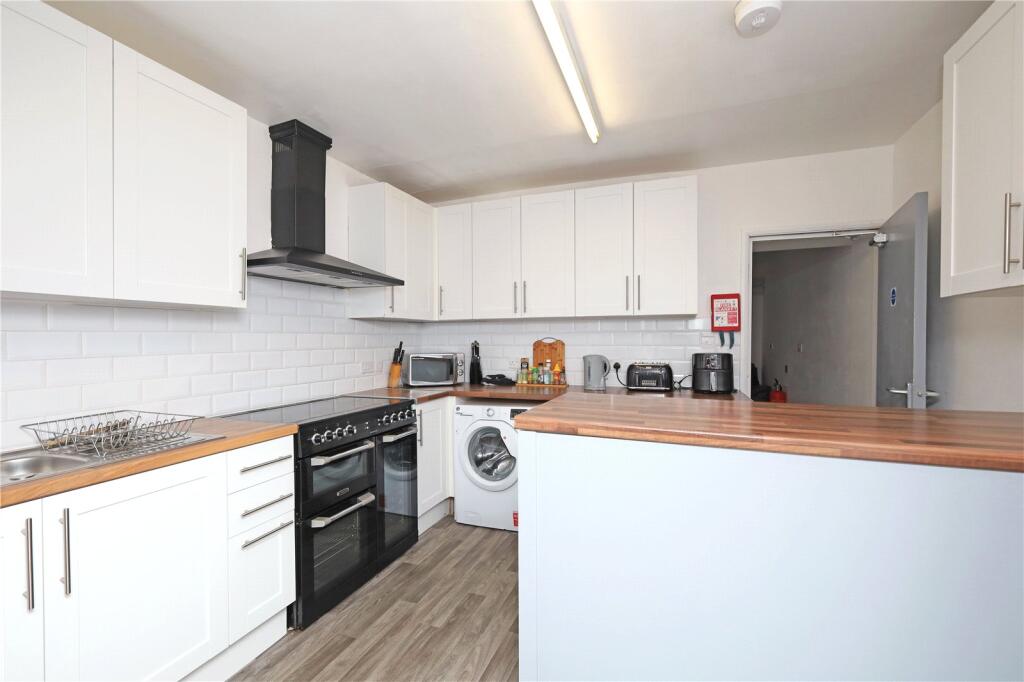House in Peterborough - View 5