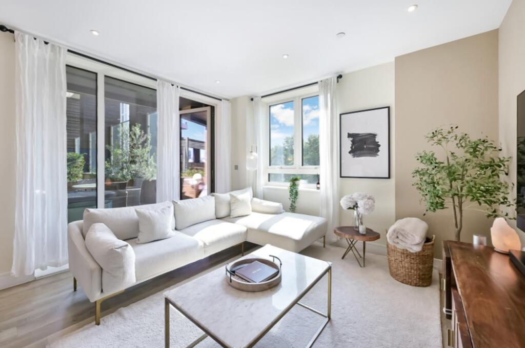 Main image of property: York Road, London, SW11 3GU