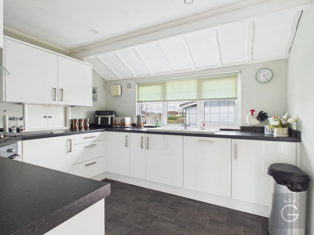 House in Reading - View 4