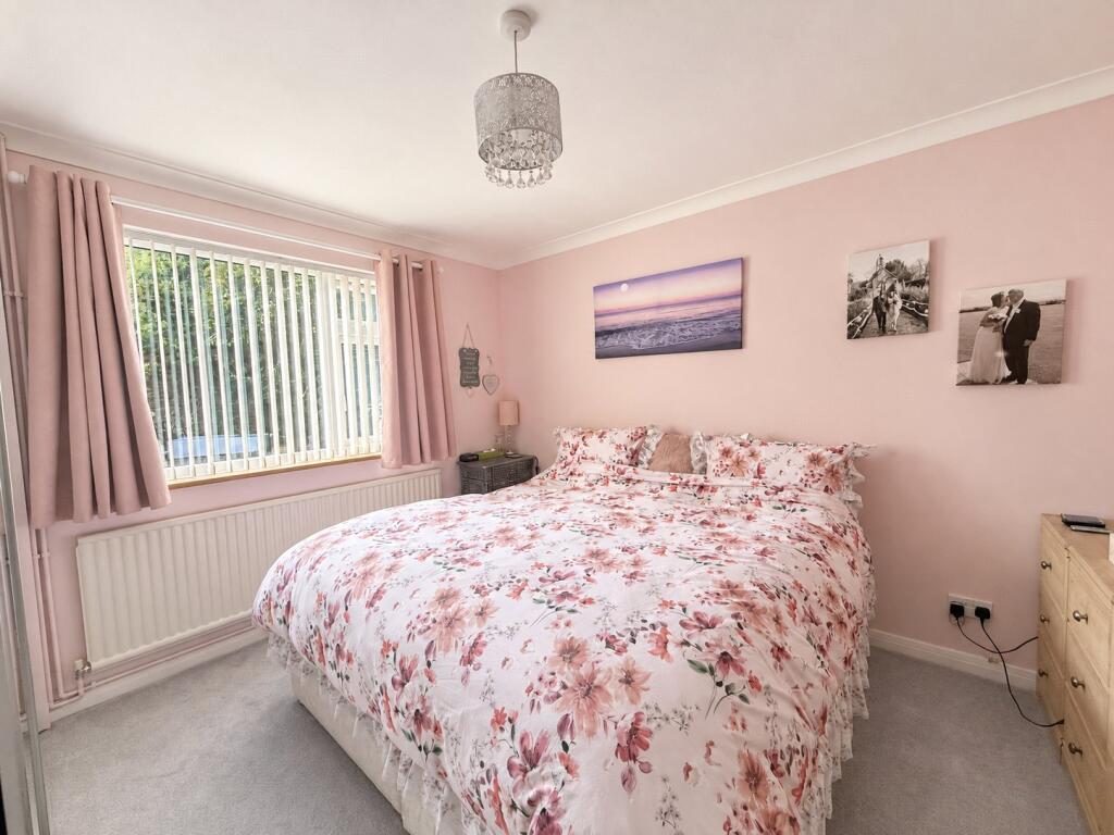 Budbury Close photo 5