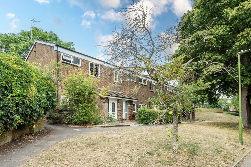 Main image of property: Kingsley Walk, Tring