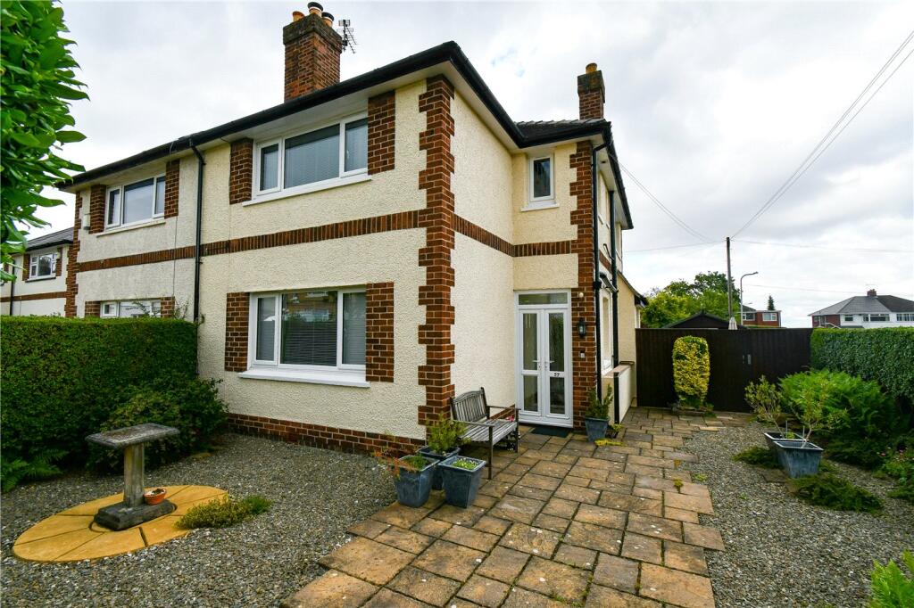 3-bed semi-detached on Linkside, Higher Bebington, Wirral, £350,000