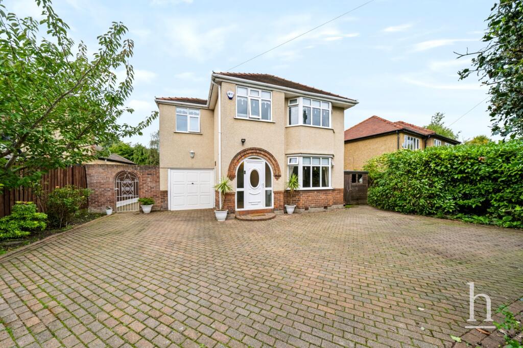 4-bed detached on Grosvenor Place, Prenton, CH43, £425,000