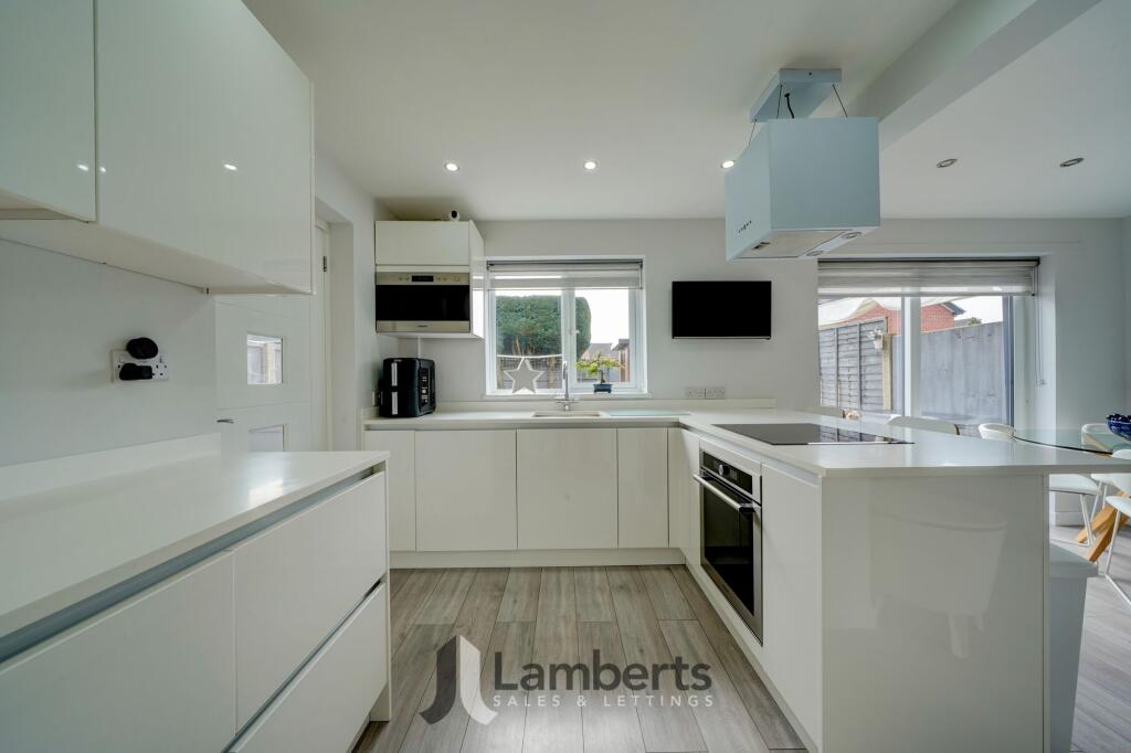 Additional image 4 of Rowland Avenue, Studley, B80