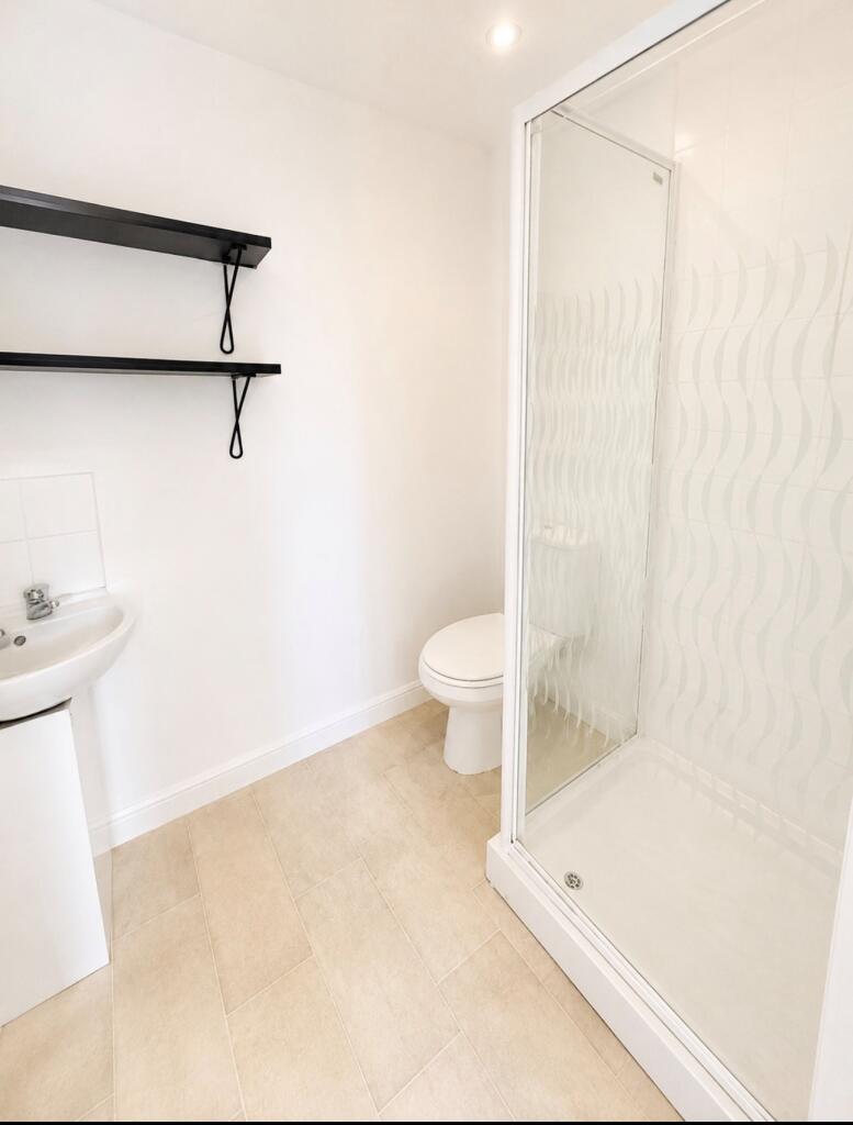 Apartment in Glasgow - View 5