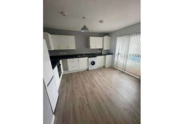 Apartment in Glasgow - View 2