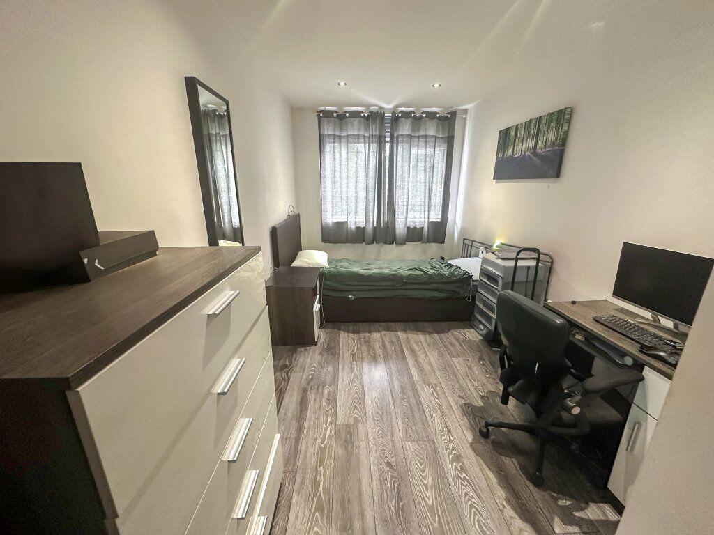 Main image of property: Rm 3, 41 Broadway, Peterborough, PE1