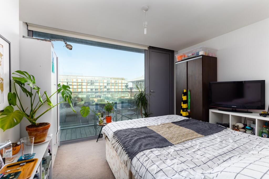 Apartment in London - View 4