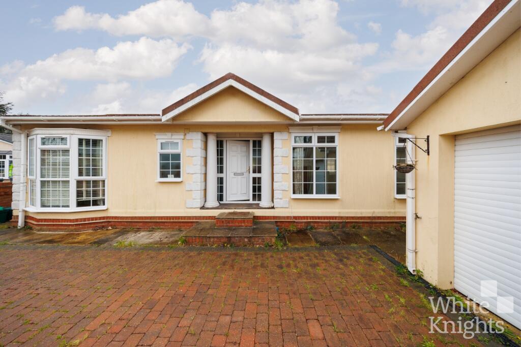 Main image of property: Fairfield Park, West End Road, Mortimer Common, Reading, Berkshire, RG7 3TW