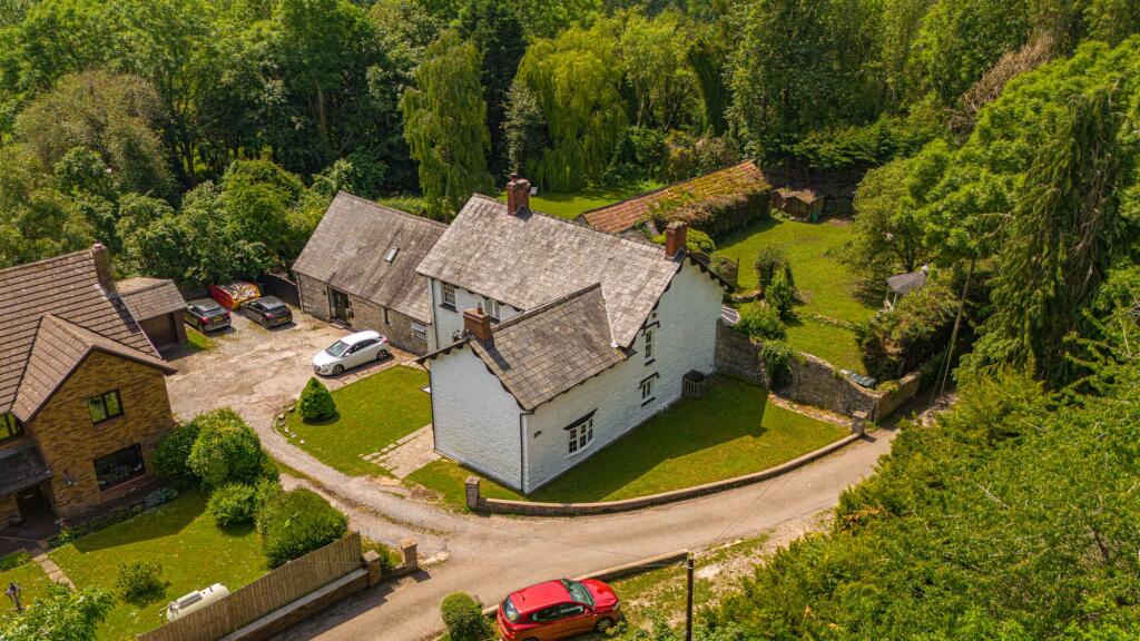 3-bed semi-detached on Hartridge Farm Road, Llanwern, NP18, £425,000