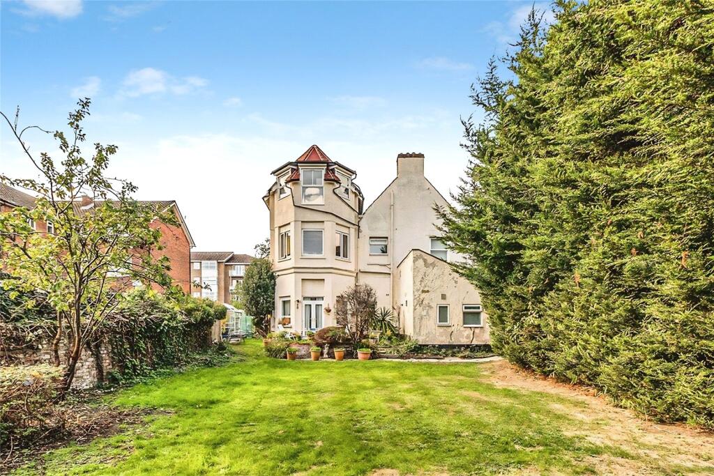 Main image of property: Hook Road, Surbiton, KT6