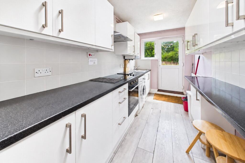 Osborne Road North, Southampton, Portswood, Hampshire, SO17 photo 3