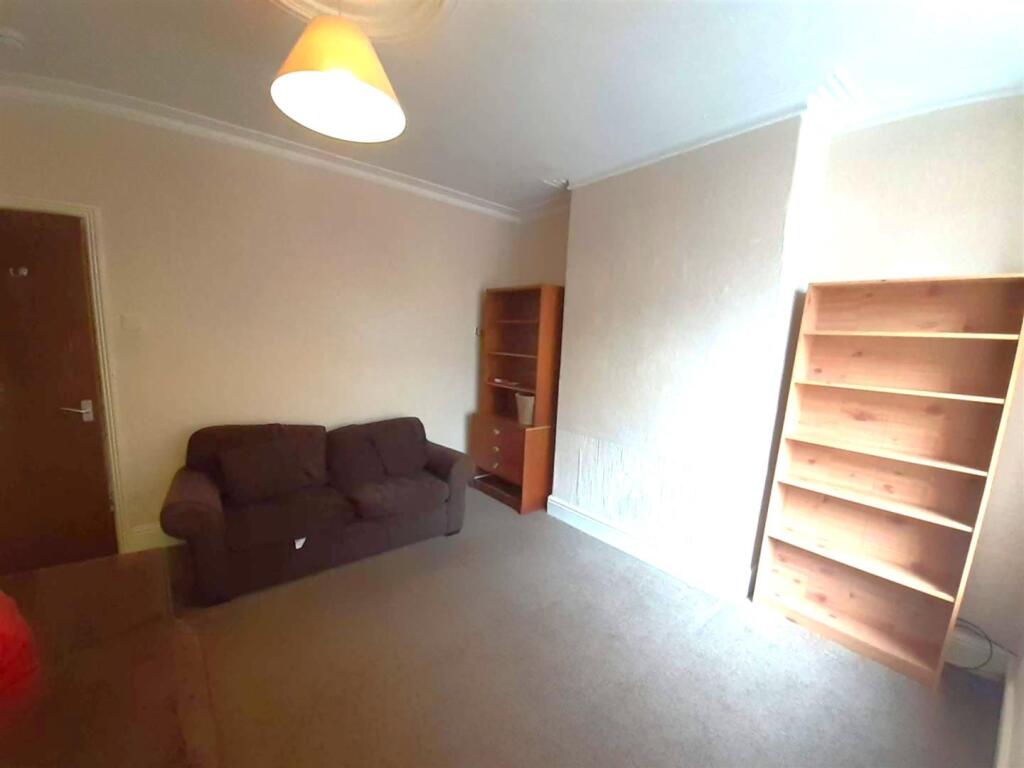 House in Sheffield, Crookes - View 5