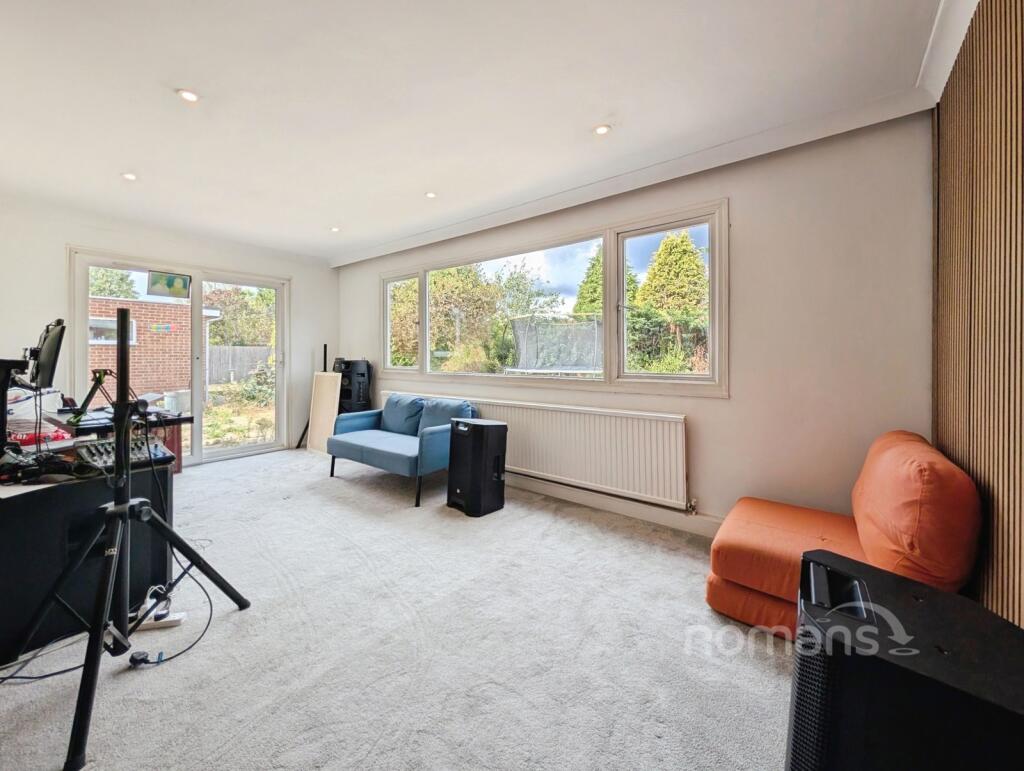 House in Reading - View 3