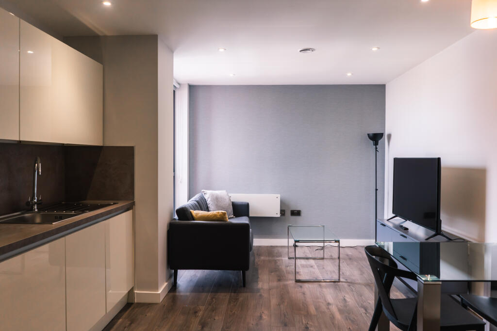 Apartment in Liverpool - View 2