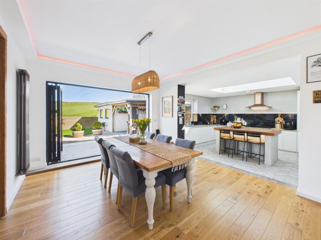 House in Lancaster - View 4