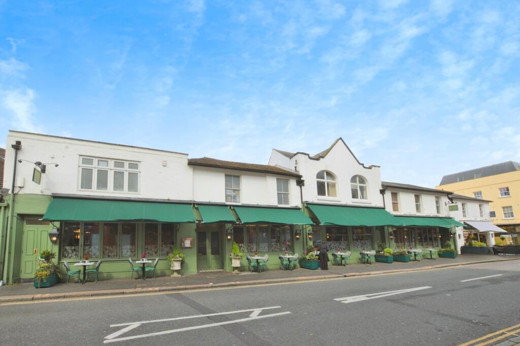 Main image of property: Verulam Road, St Albans, AL3