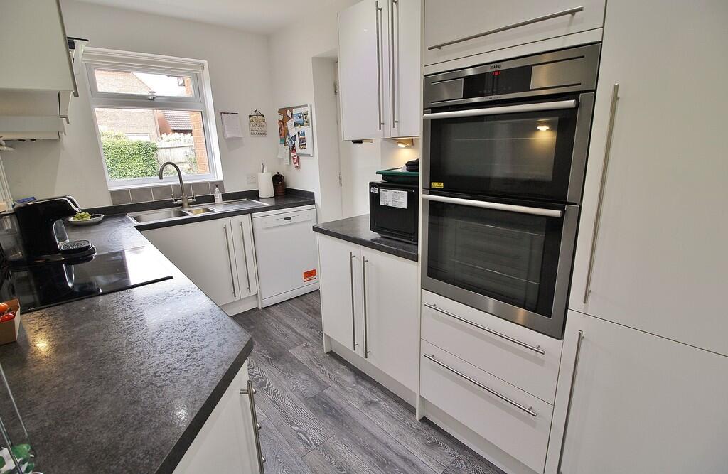 Avocet Way, Horndean photo 2
