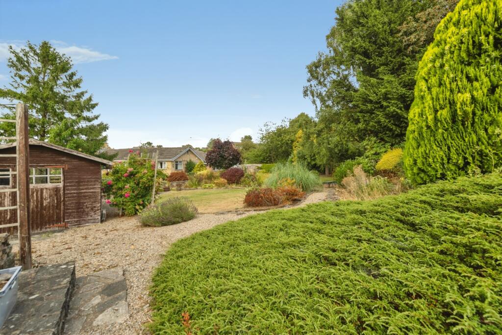 House in Egglescliffe, Kingsmead - View 4