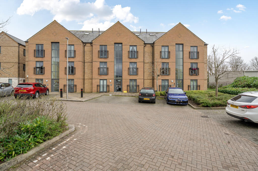 Main image of property: Felsted, Caldecotte, Milton Keynes, MK7
