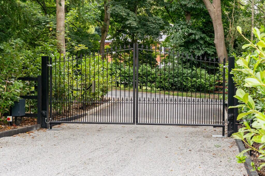 Additional image 17 of Caddington House, New Road, Digswell, Welwyn, Hertfordshire, AL6