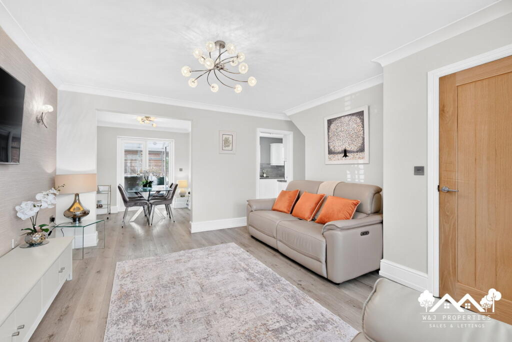 Dalglish Drive, Fernhurst, Blackburn, BB2 4FU photo 3