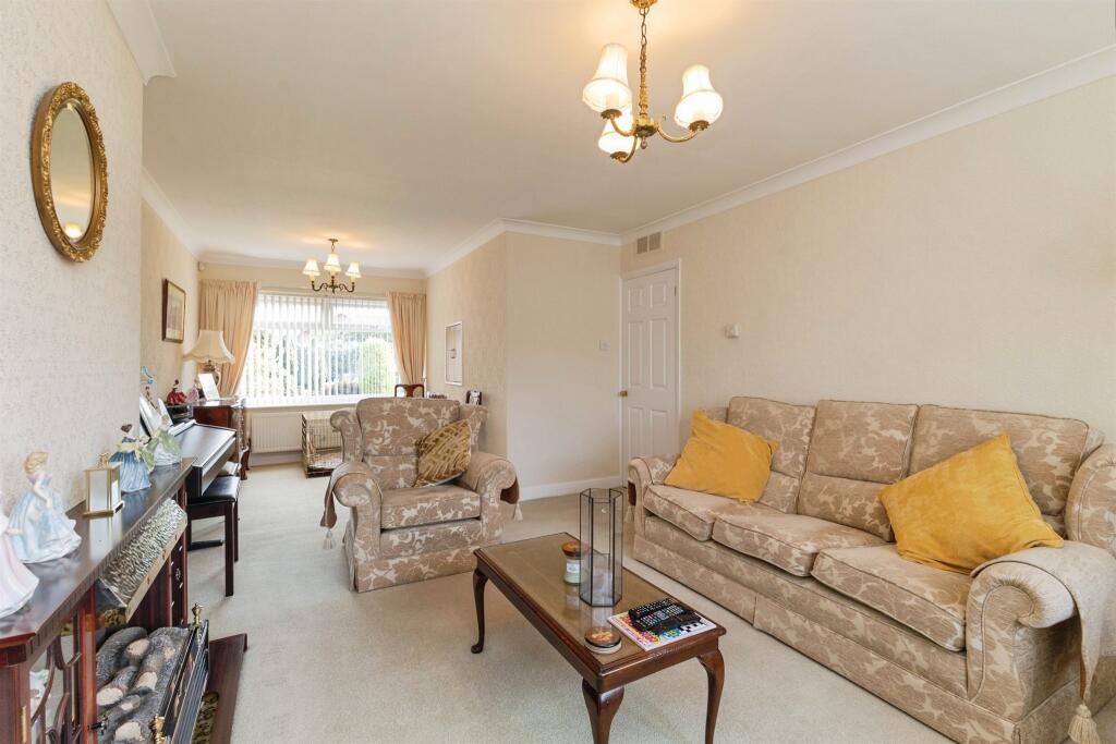 House in Stockton-on-Tees, Elmtree - View 5
