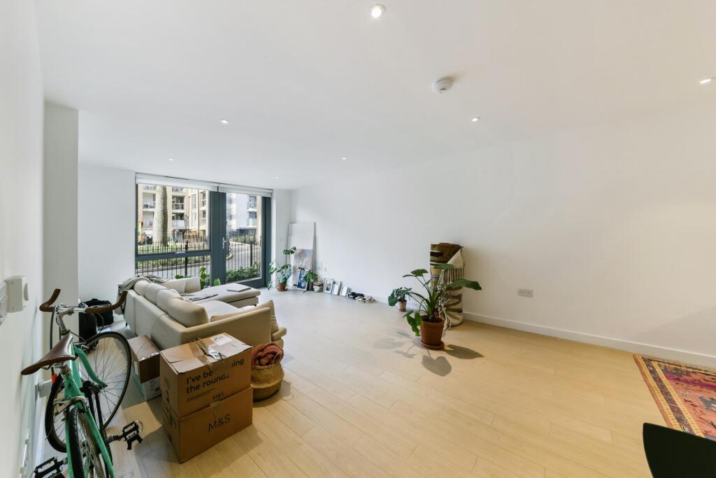 Main image of property: Packington Square, Islington, London, N1