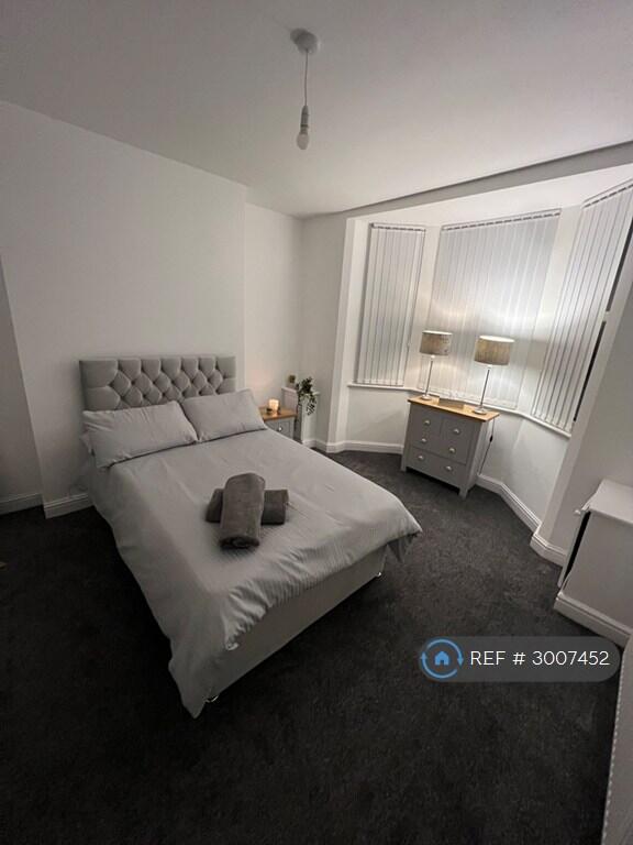 Main image of property: Lovely Lane, Warrington, WA5