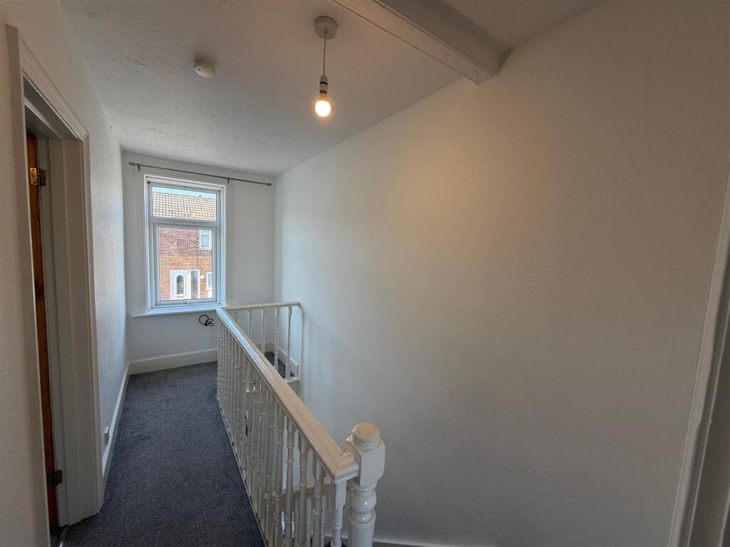 House in Poole - View 5