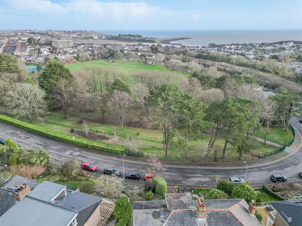 Romilly Park Road, Barry photo 2