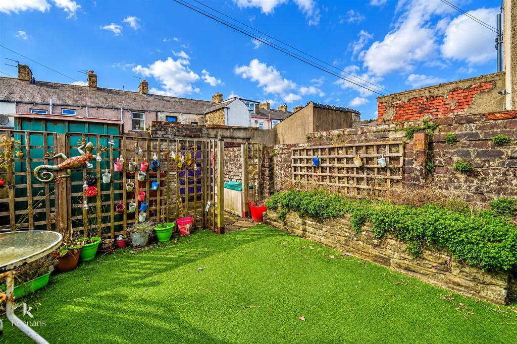 House in Blackburn - View 5
