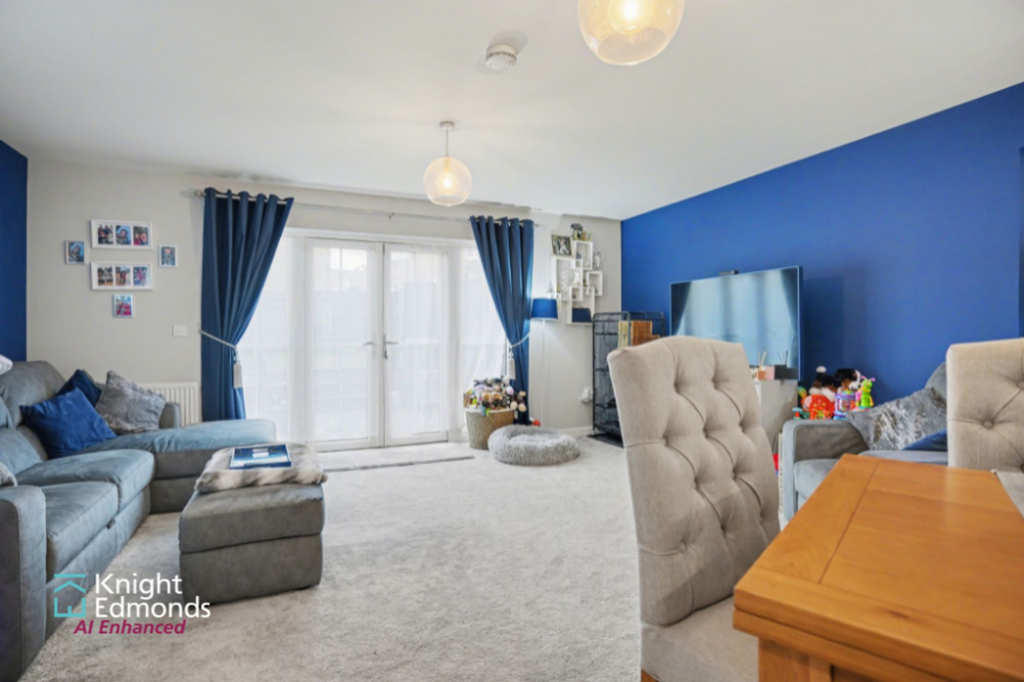 House in Maidstone, Coxheath - More