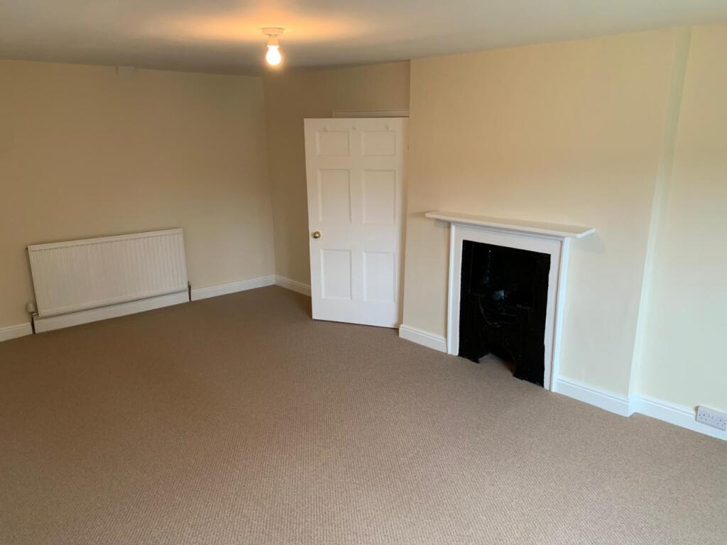 House in Peterborough - View 5