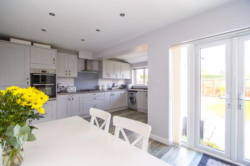 House in Dinas Powys, Vale of Glamorgan - View 4