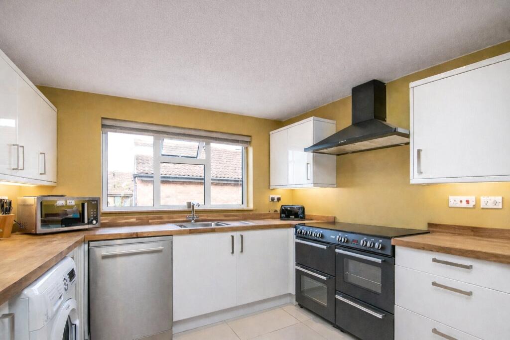 House in Clacton-on-Sea, Great Clacton - More