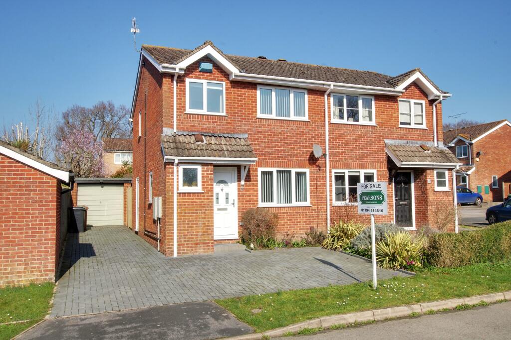 Main image of property: North Baddesley, Southampton