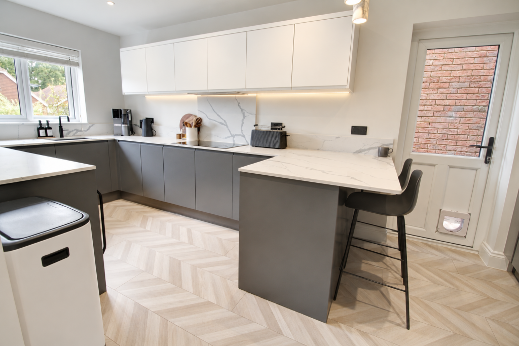 House in Tonbridge - More