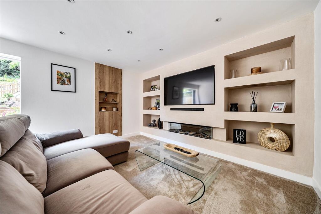 House in Tonbridge - View 2