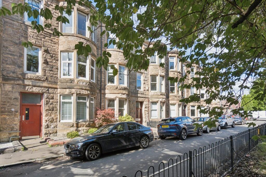 Apartment in Glasgow - View 2